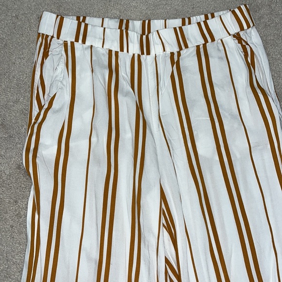 H&M Linen Pant - Picture 2 of 3